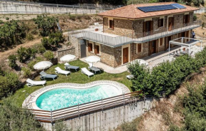 Lovely Home In Rutino With Kitchen